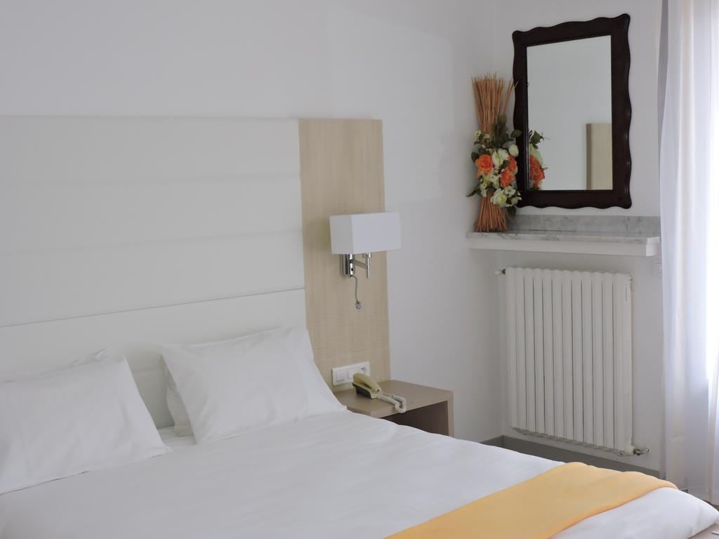 Hotel Uhainak Hendaye Eksteriør bilde